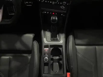 Photo 97 Audi Q3  45 TFSIe 245 ch S tronic 6