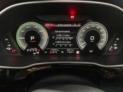 Photo 77 Audi Q3  45 TFSIe 245 ch S tronic 6