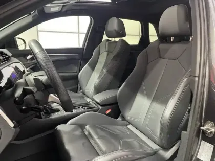 Photo 67 Audi Q3  45 TFSIe 245 ch S tronic 6