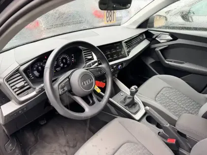 Photo 14 Audi A1  Sportback 25 TFSI 95 ch BVM5