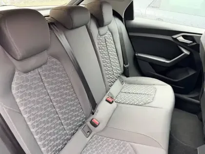 Photo 15 Audi A1  Sportback 25 TFSI 95 ch BVM5