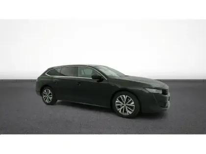 Photo 10 Peugeot 508  SW Hybrid 225 e-EAT8