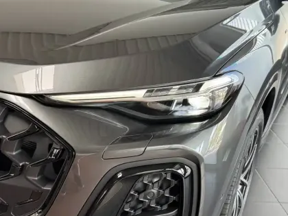 Photo 31 Audi Q5  Sportback e-hybrid 299 ch S tronic 7 Quattro