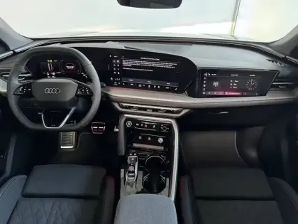 Photo 10 Audi Q5  Sportback e-hybrid 299 ch S tronic 7 Quattro