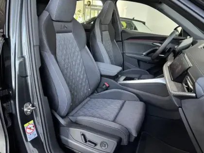 Photo 13 Audi Q5  Sportback e-hybrid 299 ch S tronic 7 Quattro