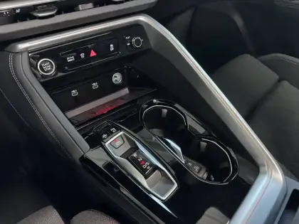 Photo 28 Audi Q5  Sportback e-hybrid 299 ch S tronic 7 Quattro