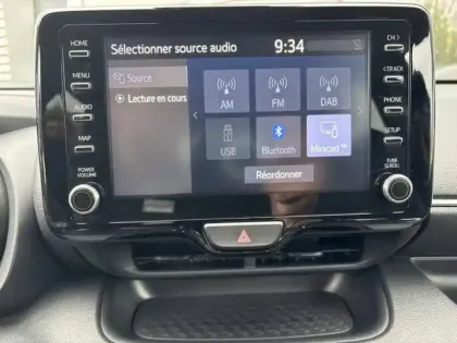 Photo 15 Mazda 2 Mazda Hybrid 1.5L CVT 116 ch