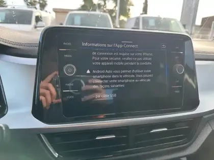 Photo 19 Volkswagen T-roc  1.0 TSI 110 Start/Stop BVM6