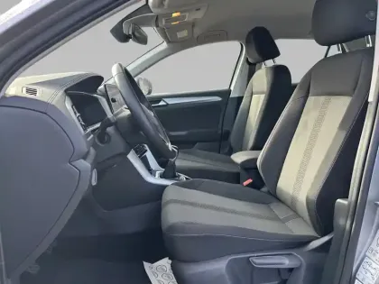 Photo 9 Volkswagen T-roc  1.0 TSI 110 Start/Stop BVM6