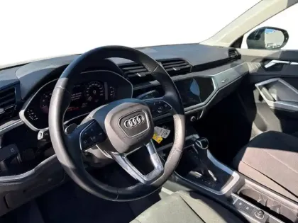 Photo 37 Audi Q3  35 TFSI 150 ch S tronic 7