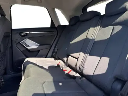 Photo 36 Audi Q3  35 TFSI 150 ch S tronic 7