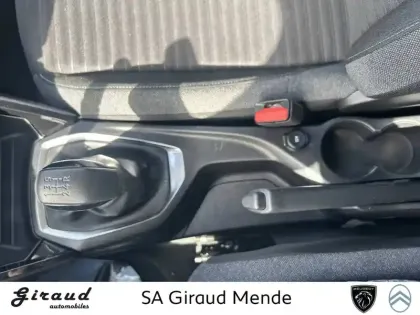 Photo 70 Peugeot 208  PureTech 75 S&S BVM5