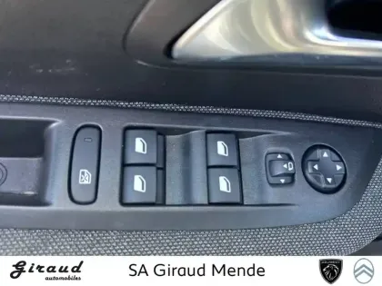 Photo 56 Peugeot 208  PureTech 75 S&S BVM5