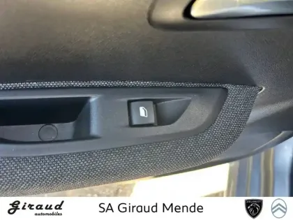 Photo 114 Peugeot 208  PureTech 75 S&S BVM5