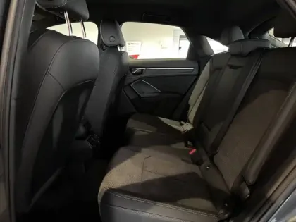 Photo 23 Audi Q3  Sportback 35 TFSI 150 ch S tronic 7