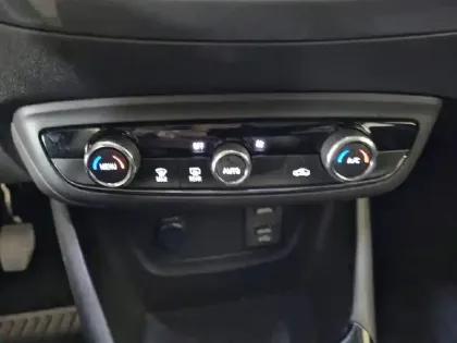 Photo 23 Opel Crossland  1.5 D 110 ch BVM6