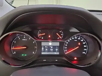 Photo 9 Opel Crossland  1.5 D 110 ch BVM6