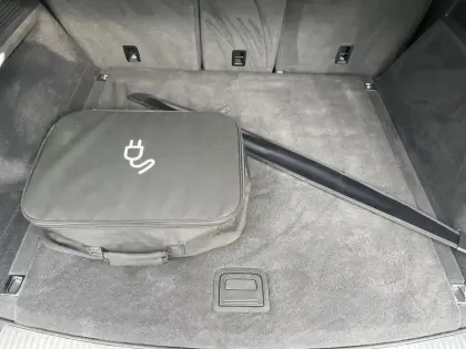 Photo 28 Volkswagen Touareg  3.0 TSI eHybrid 462 ch Tiptronic 8 4Motion