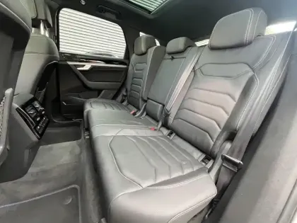 Photo 8 Volkswagen Touareg  3.0 TSI eHybrid 462 ch Tiptronic 8 4Motion