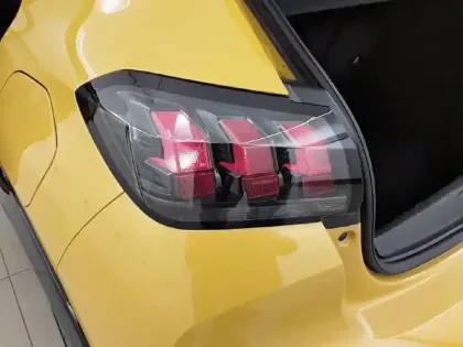 Photo 45 Peugeot 208  Electrique 50 kWh 136ch