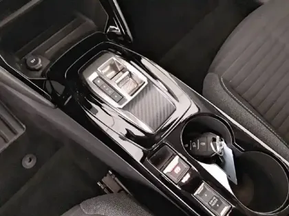 Photo 42 Peugeot 208  Electrique 50 kWh 136ch