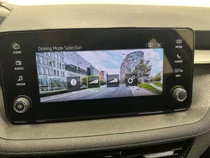 Photo 18 Skoda Fabia  1.0 TSI 116 ch EVO 2 DSG7