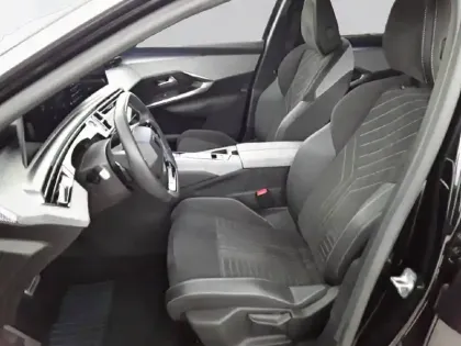 Photo 10 Peugeot 5008  Hybrid 136 e-DCS6