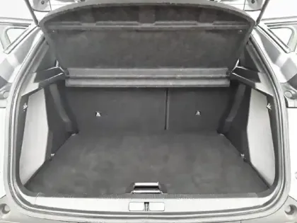 Photo 5 Peugeot 2008  Hybrid 145 e-DCS6