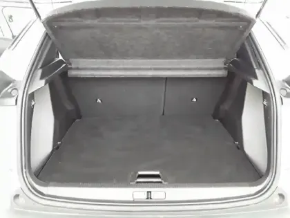 Photo 25 Peugeot 2008  PureTech 100 S&S BVM6