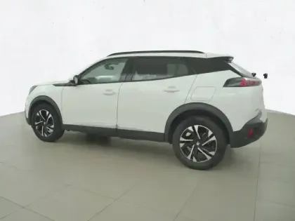 Photo 26 Peugeot 2008  PureTech 100 S&S BVM6