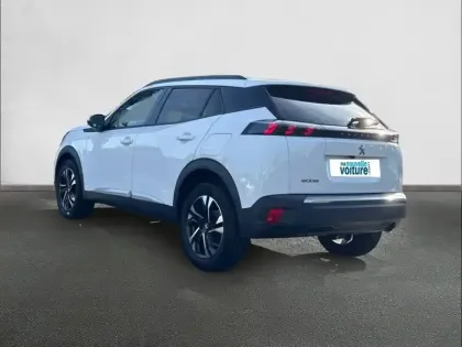 Photo 6 Peugeot 2008  PureTech 100 S&S BVM6