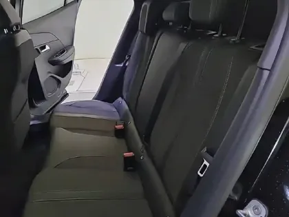 Photo 11 Peugeot 2008  BlueHDi 130 S&S EAT8