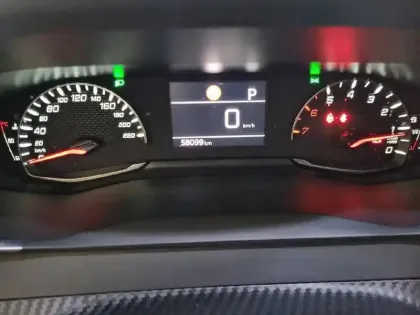 Photo 9 Peugeot 2008  BlueHDi 130 S&S EAT8