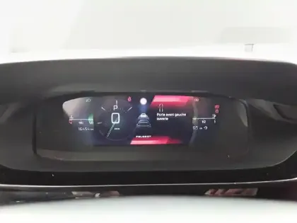 Photo 9 Peugeot 308  SW PureTech 130ch S&S EAT8