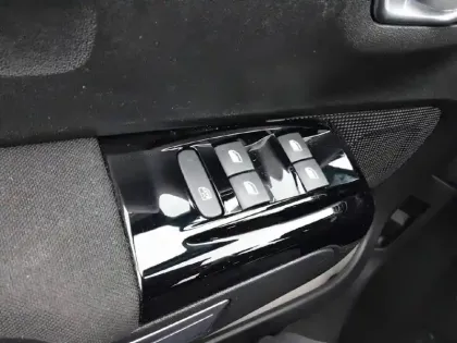 Photo 17 Citroën C3  PureTech 110 S&S BVM6