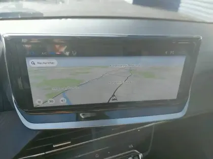 Photo 44 Peugeot 208  PureTech 75 S&S BVM5