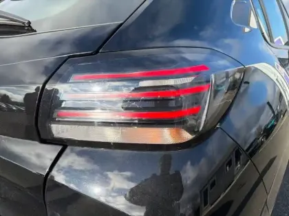 Photo 16 Peugeot 208  PureTech 75 S&S BVM5