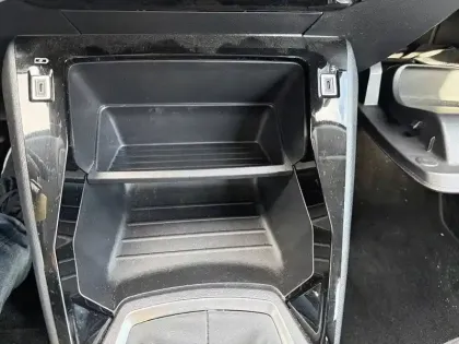 Photo 26 Peugeot 208  PureTech 75 S&S BVM5