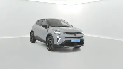 Photo 31 Renault Captur  E-Tech full hybrid 145 ch