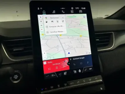 Photo 47 Renault Captur  E-Tech full hybrid 145 ch