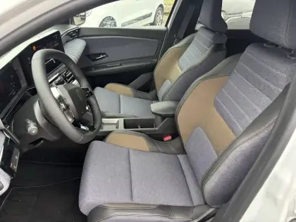 Photo 8 Renault 5 Renault  E-Tech Electrique 10 ch autonomie confort