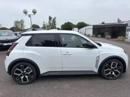 Photo 5 Renault 5 Renault  E-Tech Electrique 10 ch autonomie confort