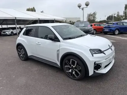 Photo 6 Renault 5 Renault  E-Tech Electrique 10 ch autonomie confort