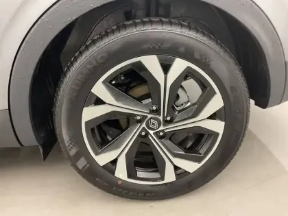 Photo 27 Renault Arkana  E-Tech full hybrid 145 GSR2