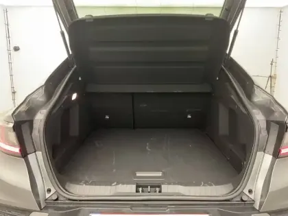 Photo 26 Renault Arkana  E-Tech full hybrid 145 GSR2