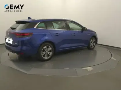 Photo 17 Renault Megane Mégane IV Estate PHEV 160