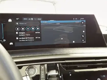 Photo 34 Peugeot 3008  Hybrid 145 e-DCS6