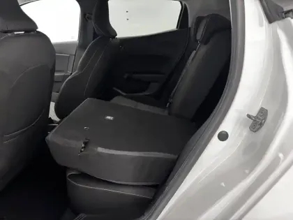 Photo 26 Renault Clio  Blue dCi 100