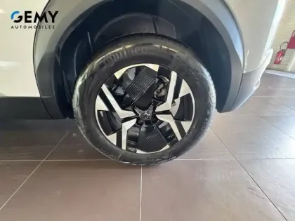 Photo 26 Peugeot 2008  Hybrid 145 e-DCS6