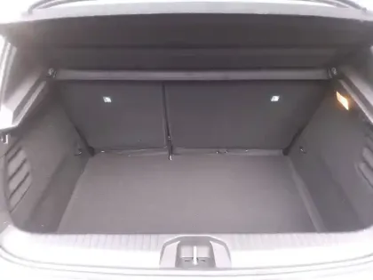 Photo 31 Renault Clio Gén. V (BJA) Ph2 Evolution 5